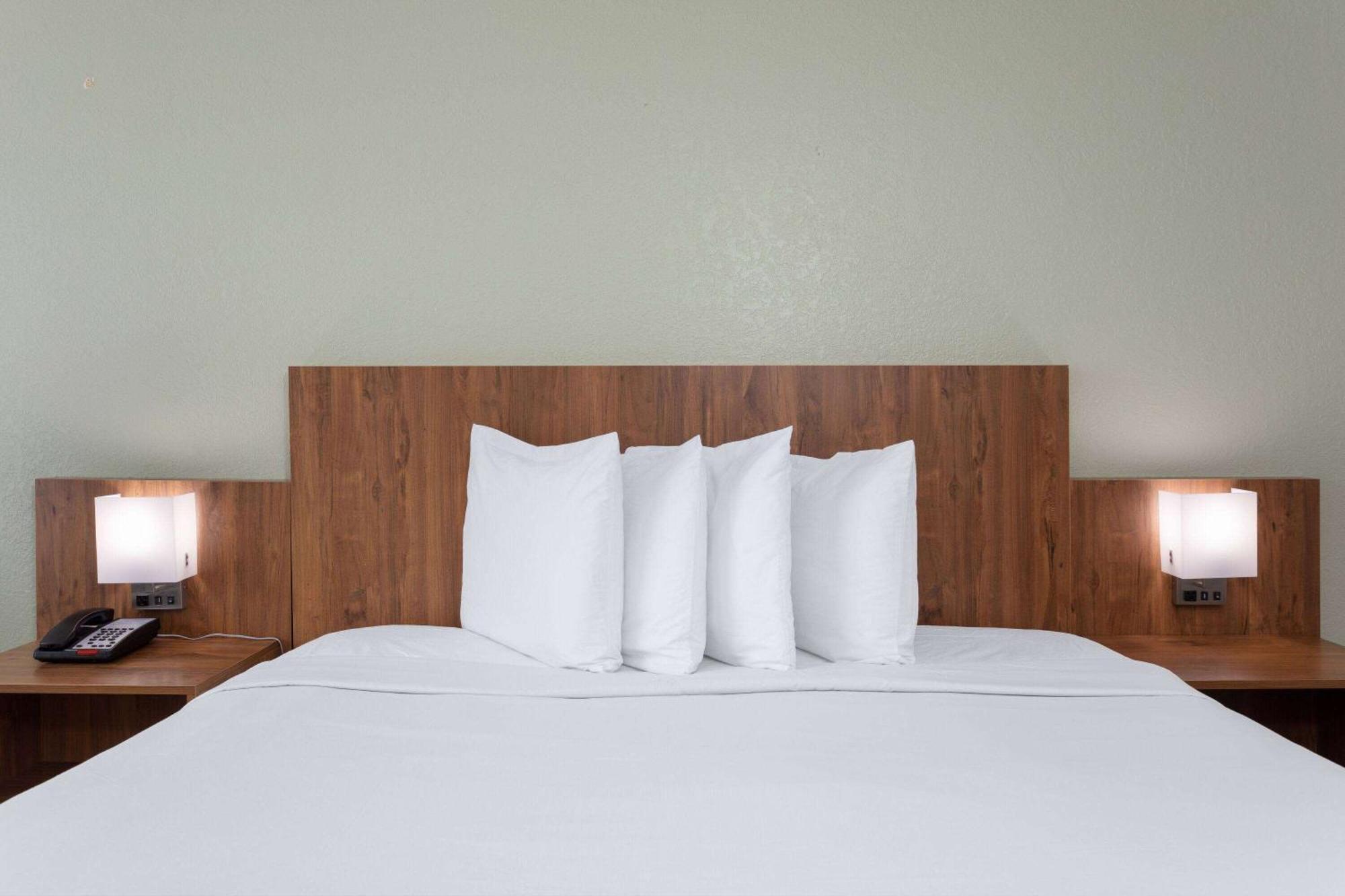 Hotel Ramada By Wyndham Altamonte Springs Near I-4 Exterior foto