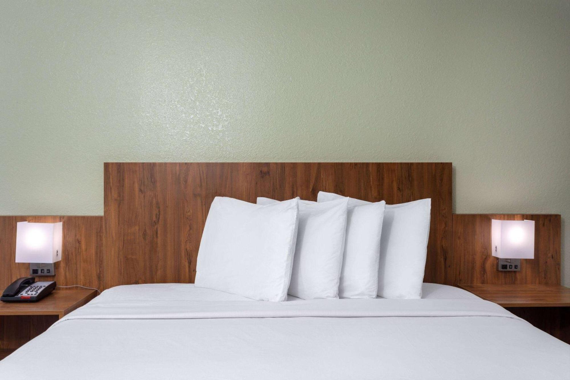 Hotel Ramada By Wyndham Altamonte Springs Near I-4 Exterior foto