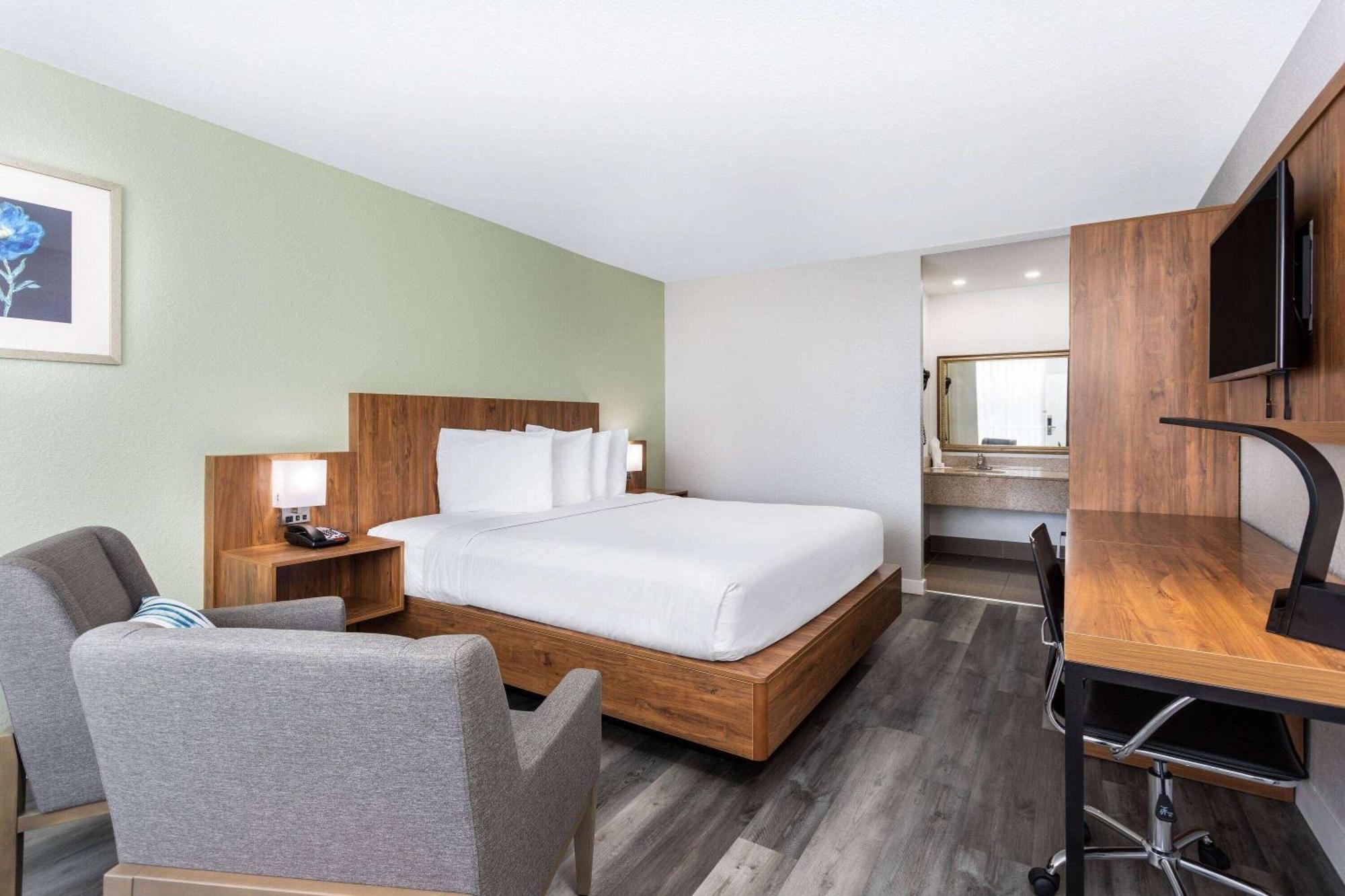 Hotel Ramada By Wyndham Altamonte Springs Near I-4 Exterior foto